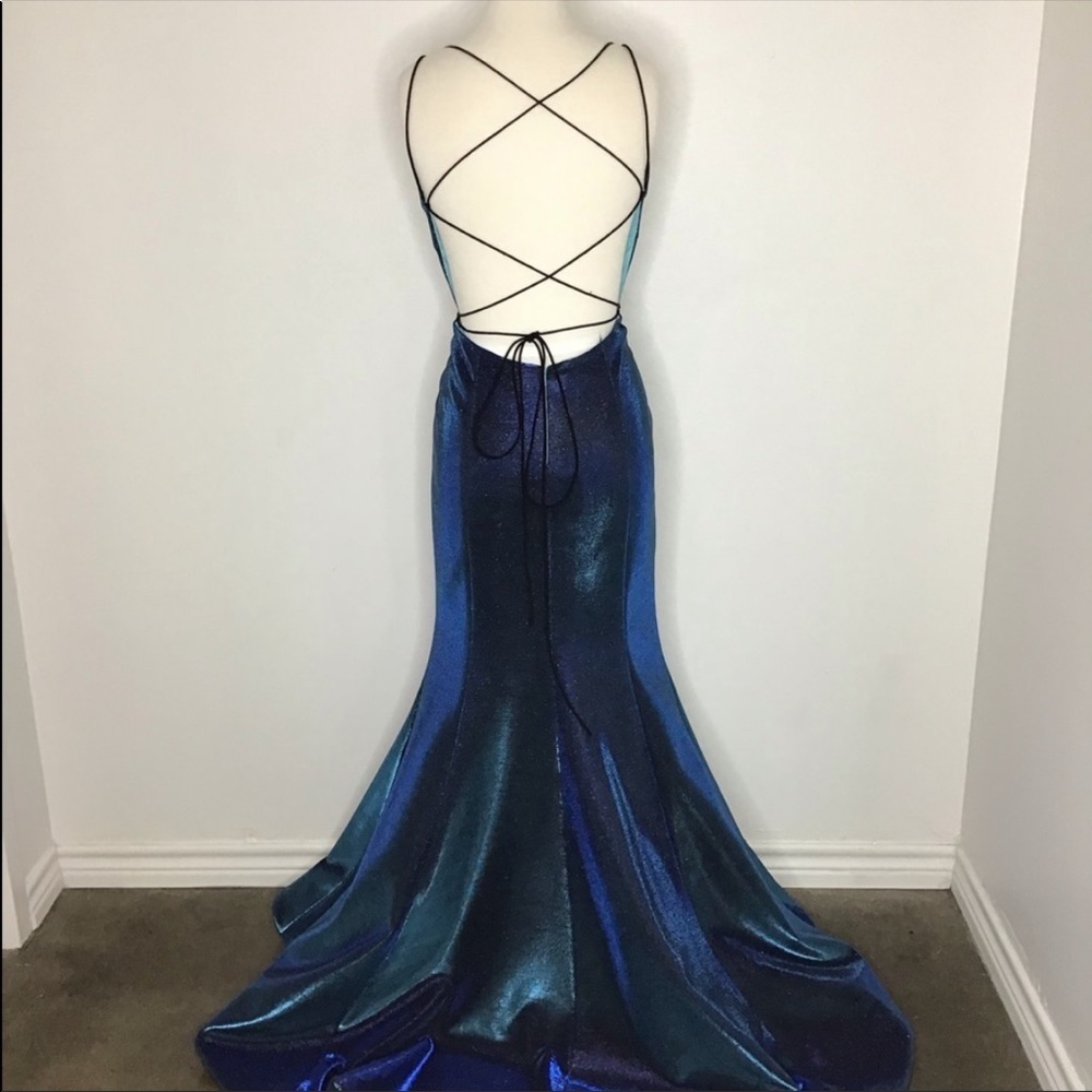 ⛱️Sherri Hill - Navy Iridescent Mermaid Prom Gown - 12 - Picture 4 of 4